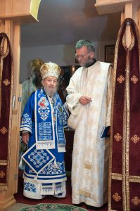 Епископ Артемије богослужио у Кули и рукоположио новог ђакона Цркве Божје